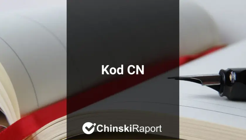 Otwarty notatnik z piórem i tekstem "Kod CN".