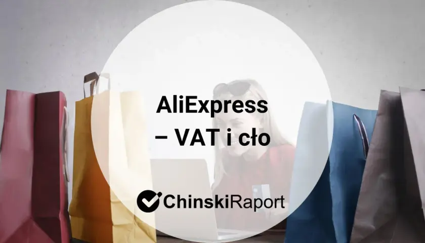 Zakupy na AliExpress: VAT i cło. Kobieta z kartą płatniczą przy laptopie, otoczona torbami na zakupy.
