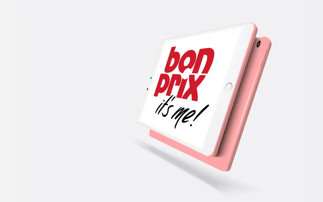 Różowy tablet z napisem "bon prix it's me!". Łatwe bonprix zwroty przez aplikację.